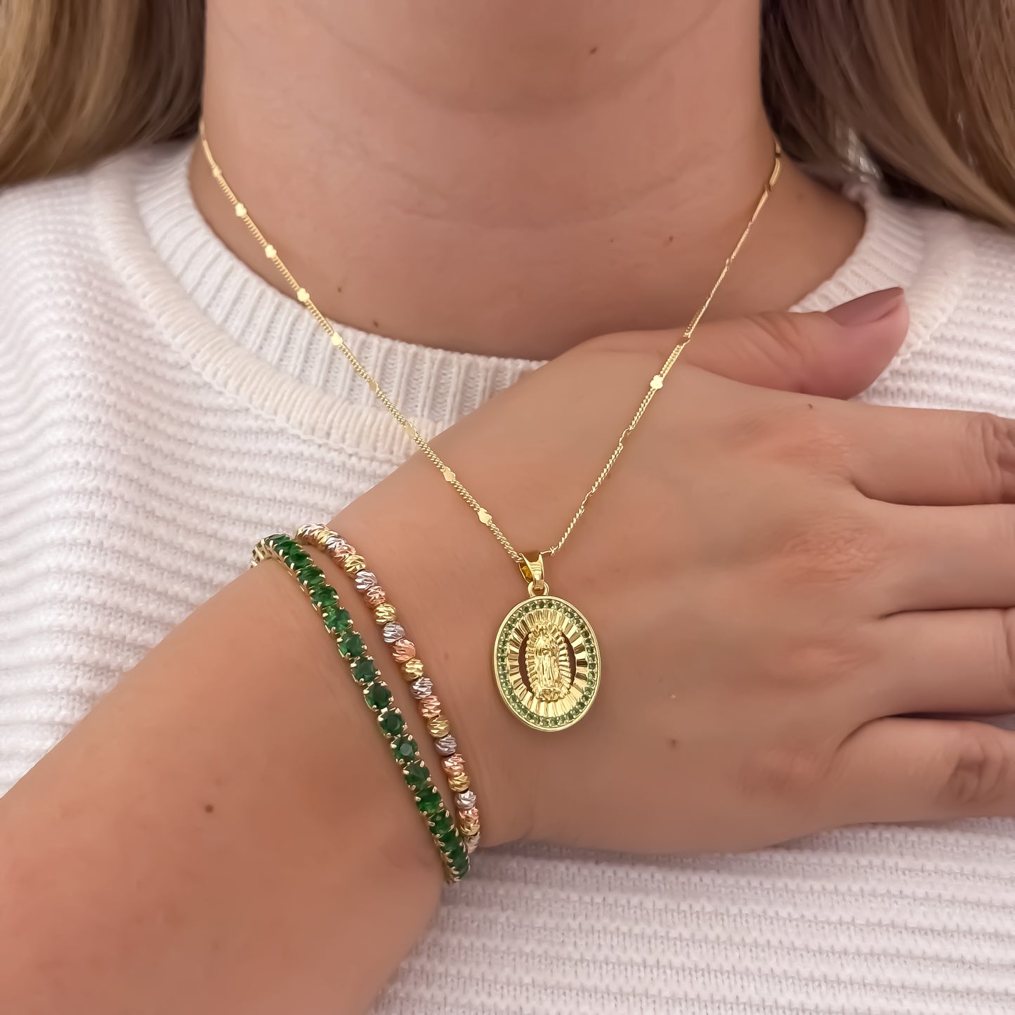 Cadena Cubana de Dama de 45cm + Virgen de Guadalupe con Micro Circones Verde + Pulseras Balin italiano de 3 oros + Pulsera tennis Verde en Oro Laminado 18k con garantia de por vida
