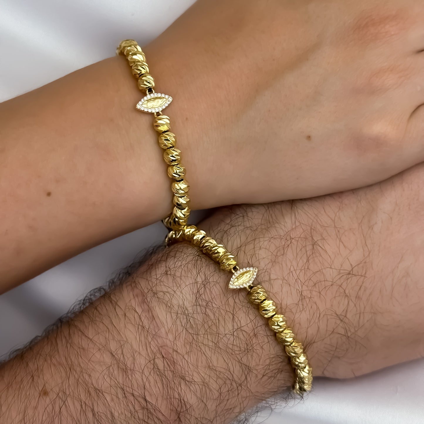 Promoción de Pulseras para Parejas en Balin Italiano 6mm con Virgen de Guadalupe con Micro Circones Cristales en Oro Laminado 18k