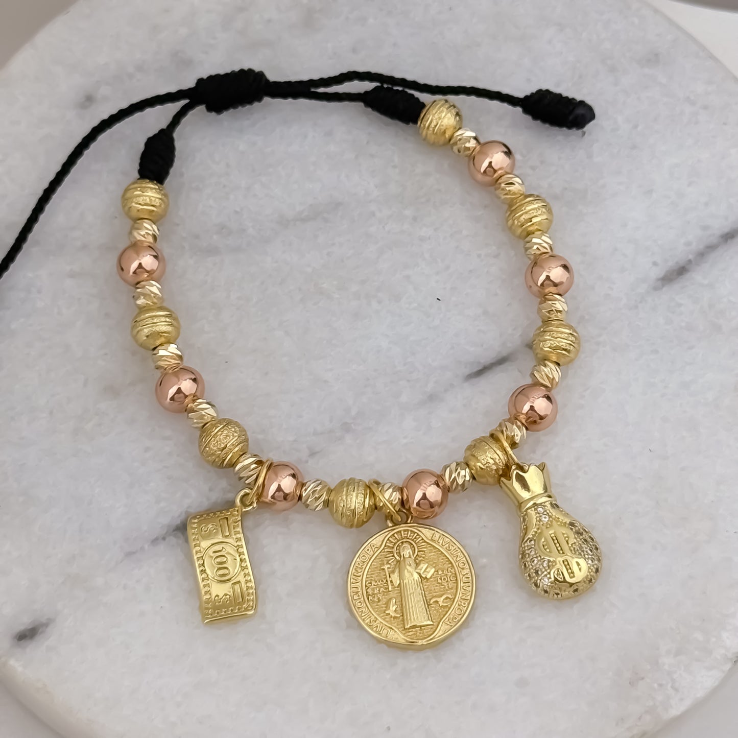 Pulsera de Abundancia, Protección y Prosperidad con San Benito Tu amuleto completo en oro laminado 18K con Garantía de por vida
