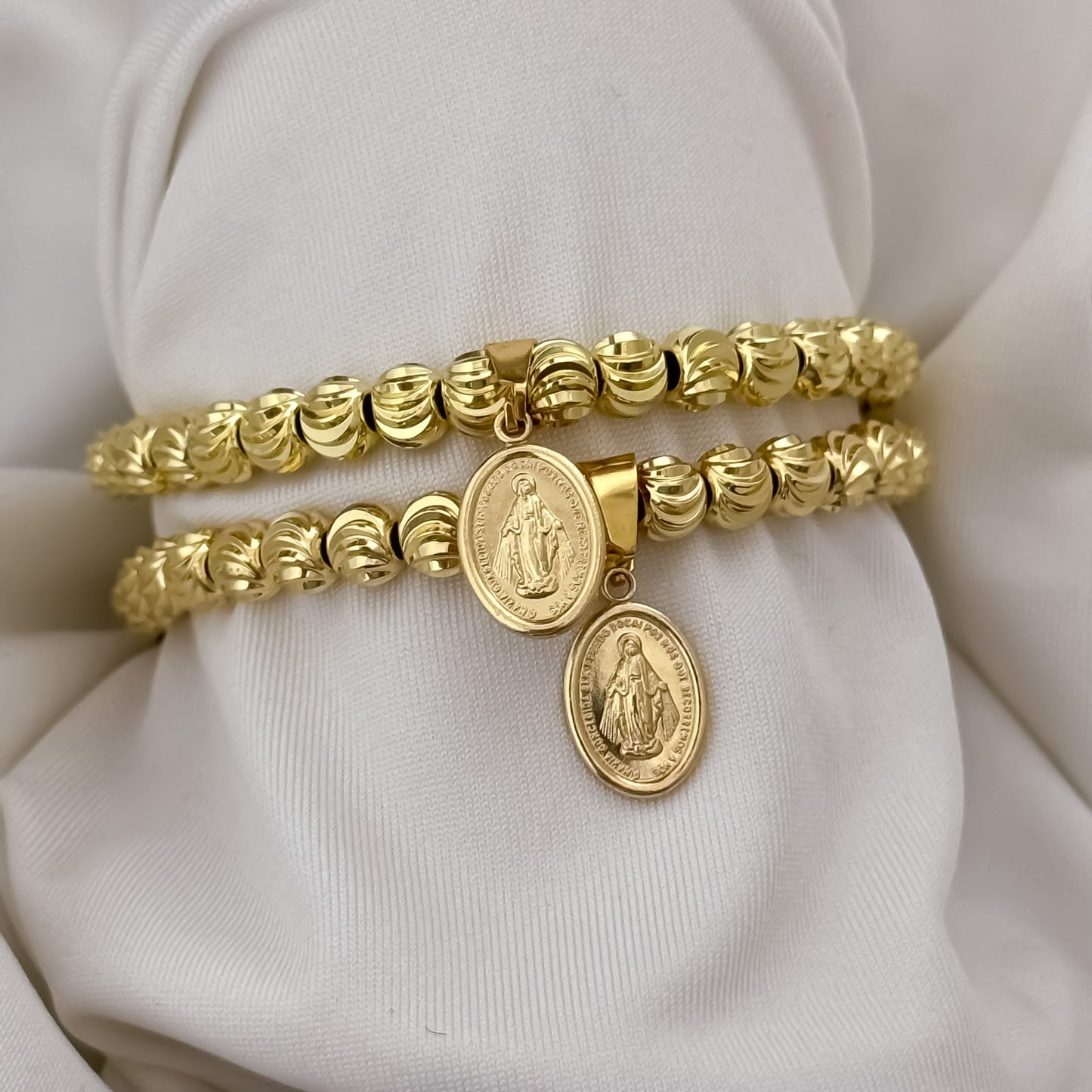Promocion de 2 Pulseras para Parejas Virgen Milagrosa Protección en Balin Nuevo italiano Nuevo Labrado en Oro Laminado 18k con Garantía de por vida