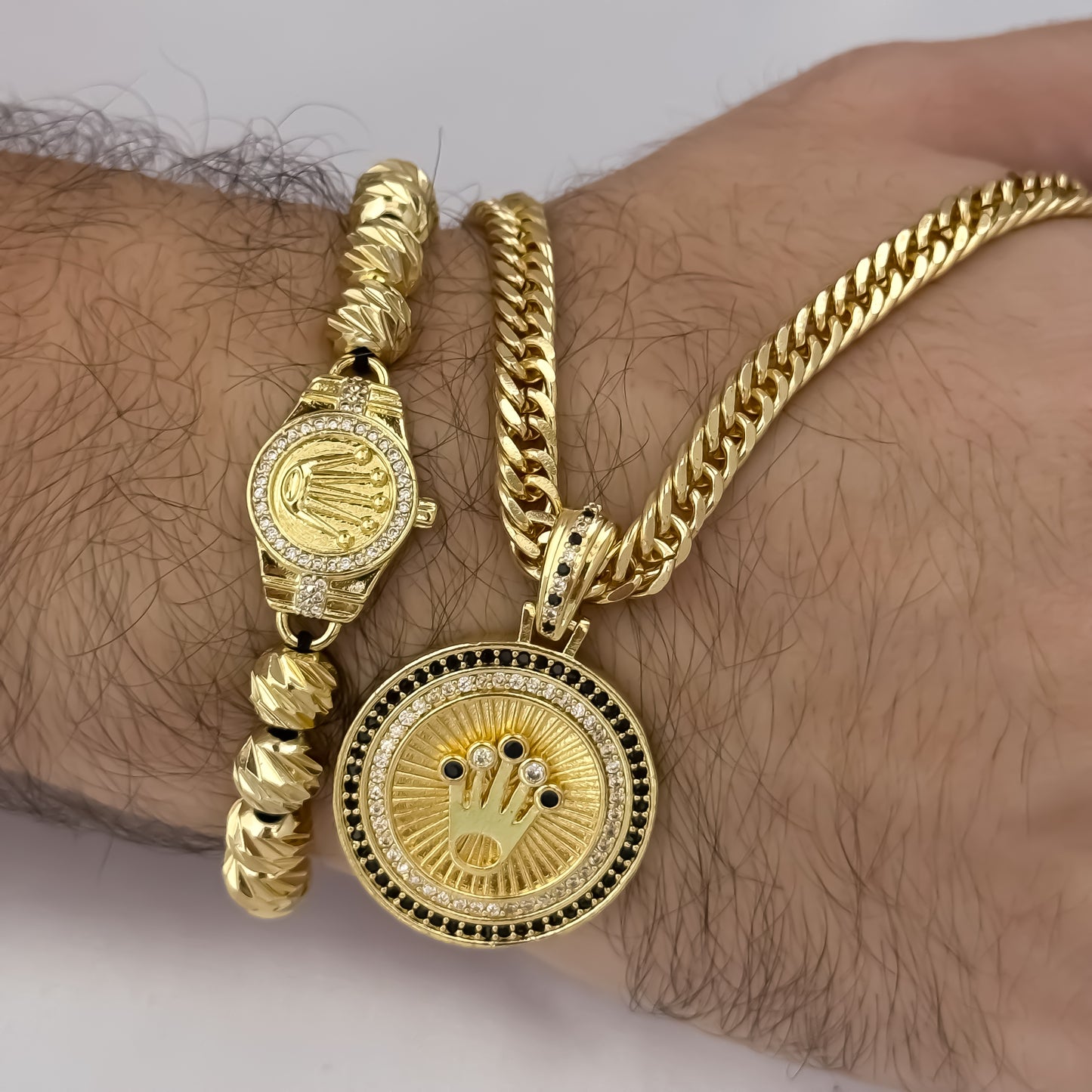 Cadena Tejido Cubana Cruzada de 60cm de 5mm + Dije Corona Rolex con Micro Circones Negro + Micro Circones Cristales + Pulsera Herraje Balin Italiano en 8mm en Oro Laminado 18k con Garantia de por vida