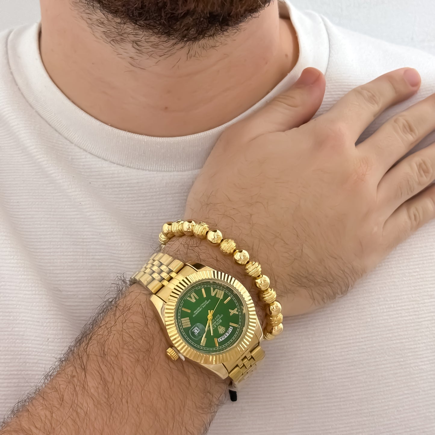 Reloj de Caballero Amariilo Rolex Fondo Verde Esmeralda + Pulseras Lisa y Diamantada en Oro Laminado 18k con Garantia de por vida
