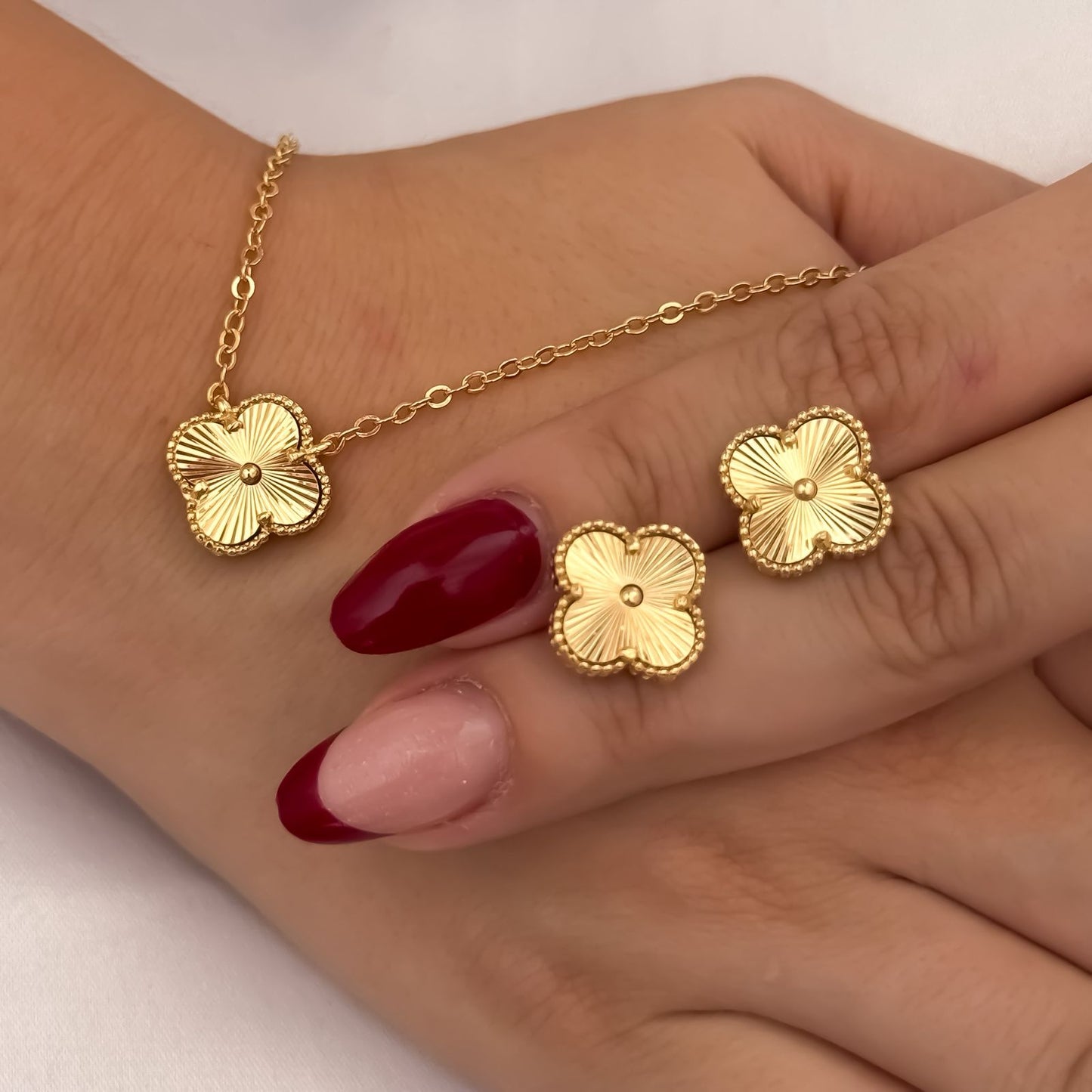 Juego van cleef Choker de Cadena van cleef Amarillo + Topos Van Cleef en Oro Laminado 18k con Garantia de por vida