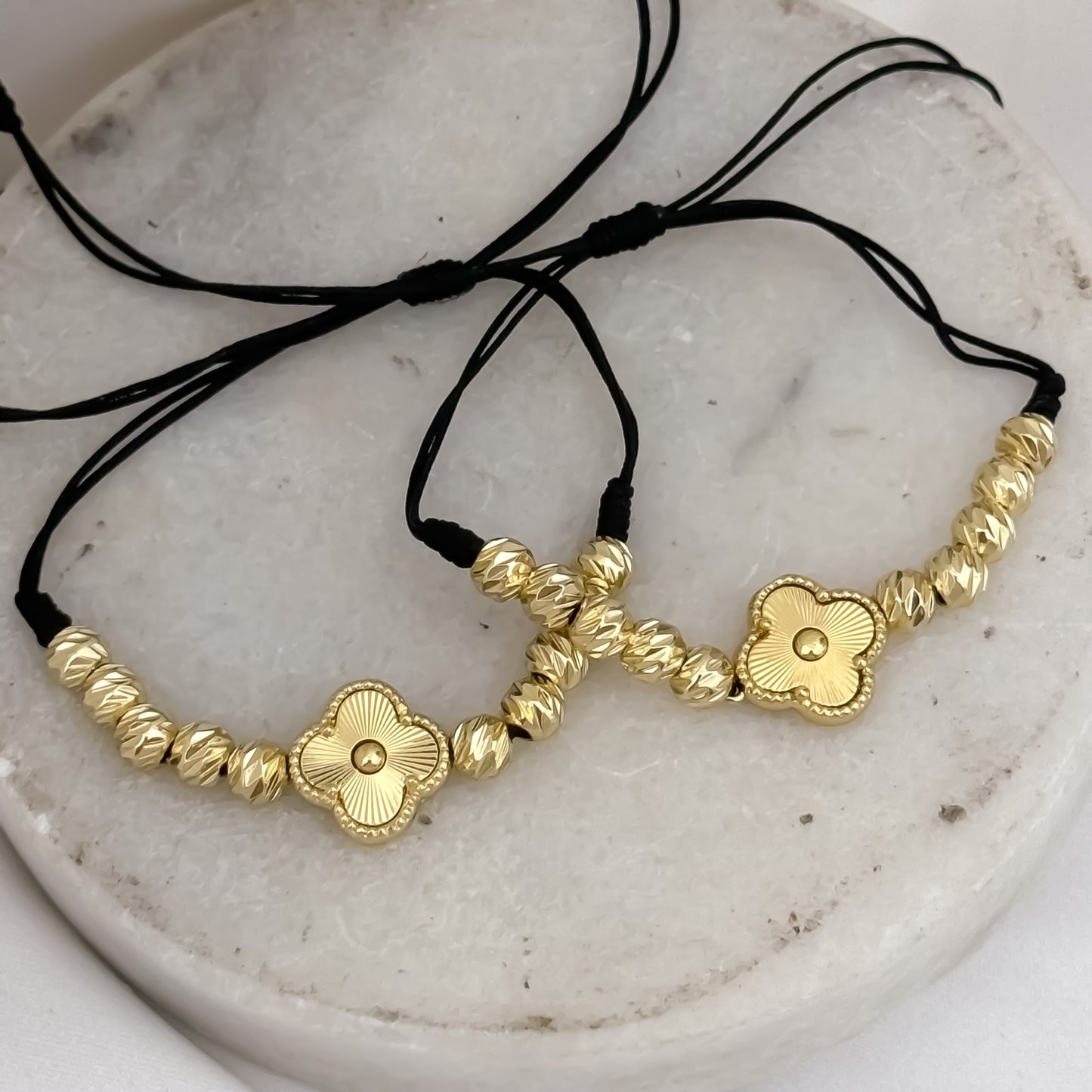 2 Pulseras para Parejas Balin Italiano de 6mm de Grosor con Dije de Van Cleef en Oro Laminado 18k con Garantía de por vida