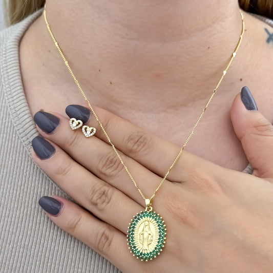 Cadena Tejido Cubano de corazon  + Virgen de Guadalupe Milagrosa con Piedras Verde Esmeralda + Corazon con micro circones en oro laminado 18k con Garantia de por vida