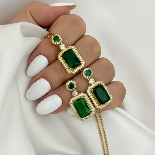 Juego Verde Esmeralda Cadena + Dije  Verde + Topo Verde en Oro Laminado 18k con Garantia